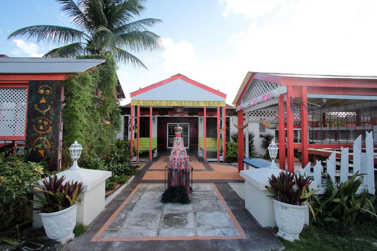 Nettie'S Different Of Nassau Casuarina'S Hotel Luaran gambar