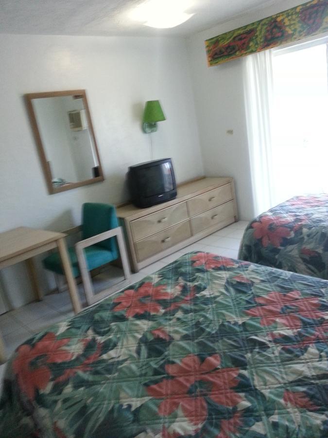 Nettie'S Different Of Nassau Casuarina'S Hotel Luaran gambar