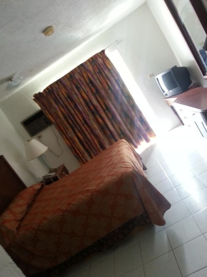Nettie'S Different Of Nassau Casuarina'S Hotel Luaran gambar